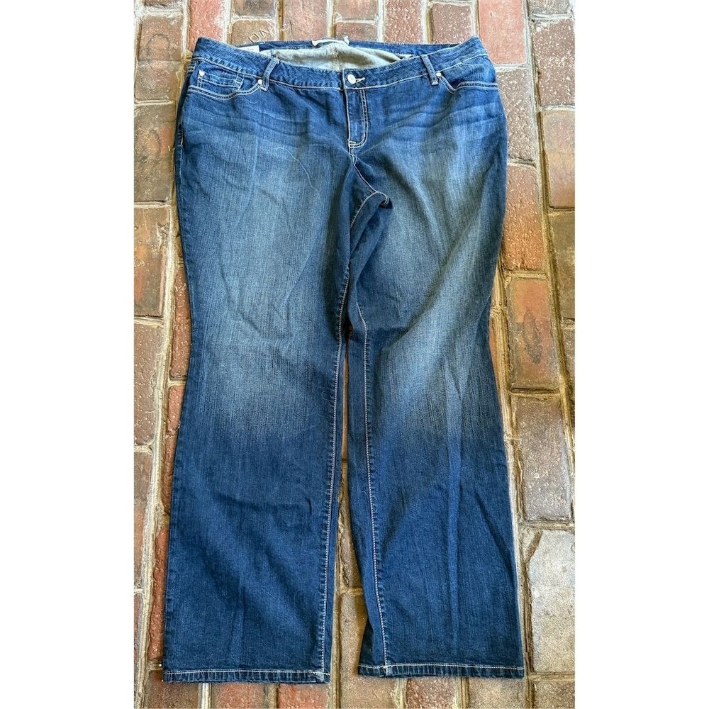 Lane Bryant Women Barely Bootcut Jean 24 Blue Mid Rise Stretch Denim flap pocket